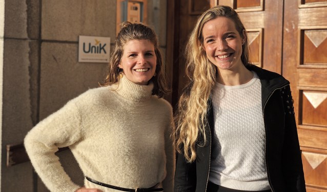 Jolanda van Gerwe van Join us en Yoga docente Ayla den Das maken allebei gebruik van het klooster.