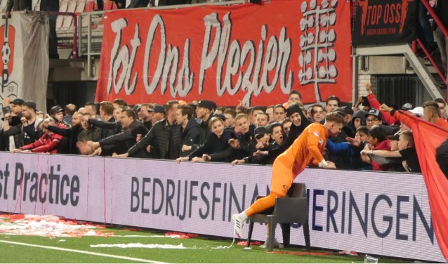 Feest bij TOP Oss. (Foto: Thomas)