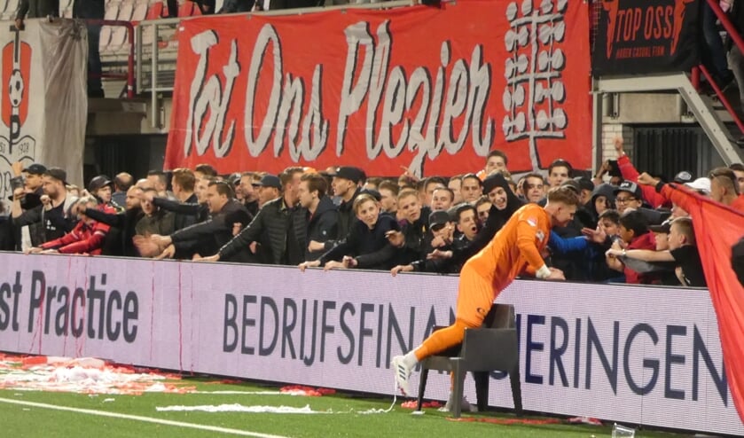 Feest bij TOP Oss. (Foto: Thomas)