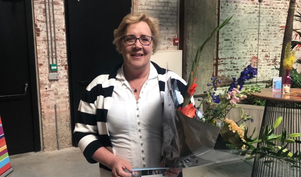 Mevrouw Wevers bestelde voor het nieuwe seizoen kaarten voor De Wondere Wereld Van De Taal.