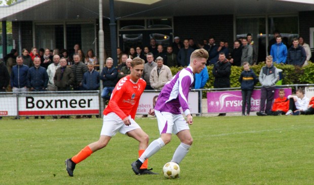 Estria was te sterk voor buurman Gassel en pakte met de zege de tweede periodetitel. (foto: Jeff Meijs)