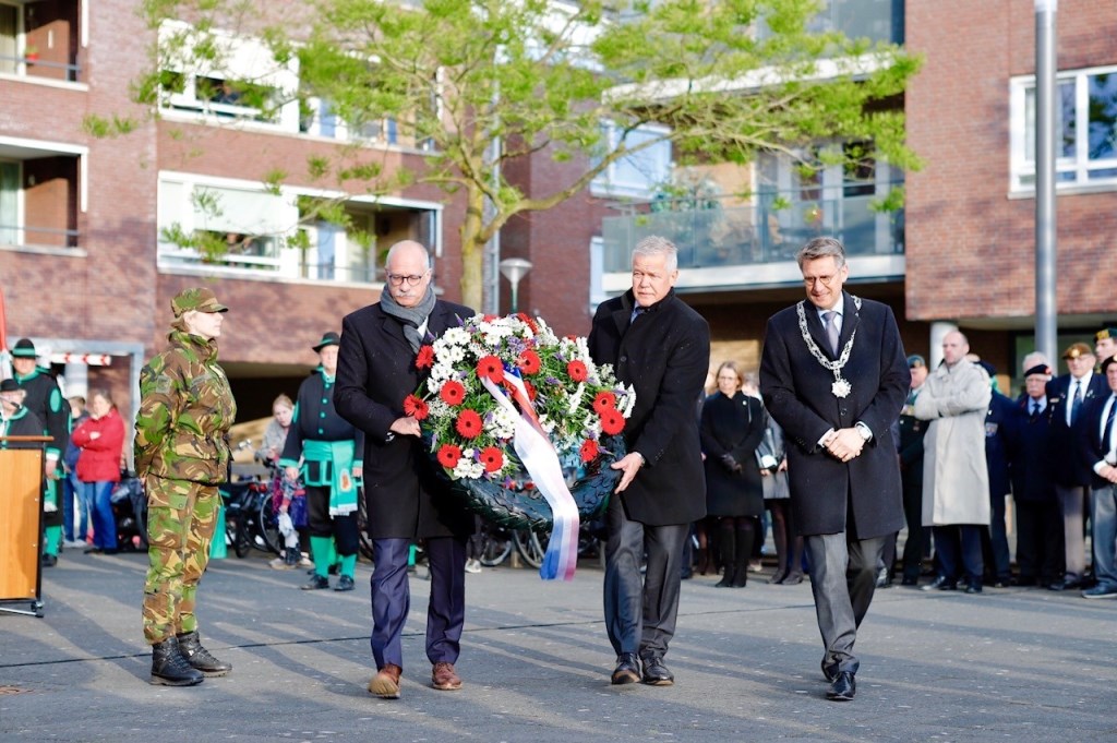 Dodenherdenking in Cuijk. (foto: Karel ten Haaf)