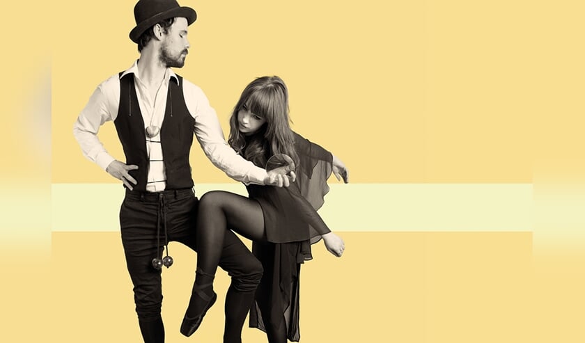 The Cosmic Carnival vertelt het indrukwekkende verhaal van de band van A tot Z
