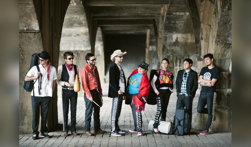 1 Ander Festival wordt afgesloten door Mariachi Reloaded uit Antwerpen.