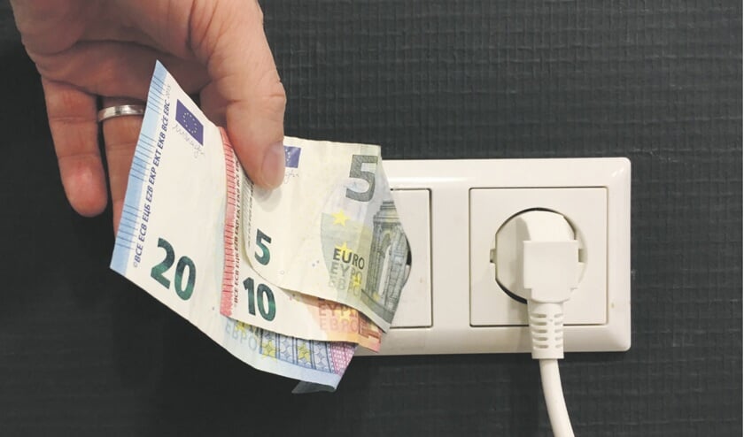 Energiecafé in Molenhoek over vervangen van glas en kozijnen.