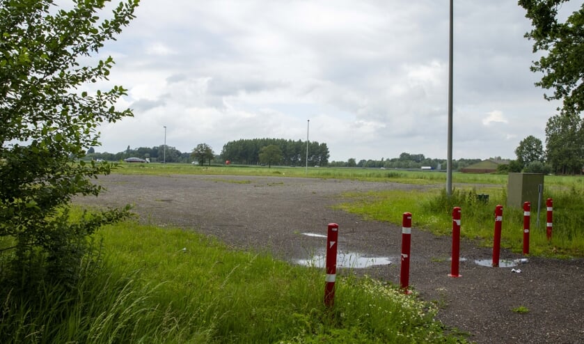 De Knokert ligt er momenteel verlaten bij.