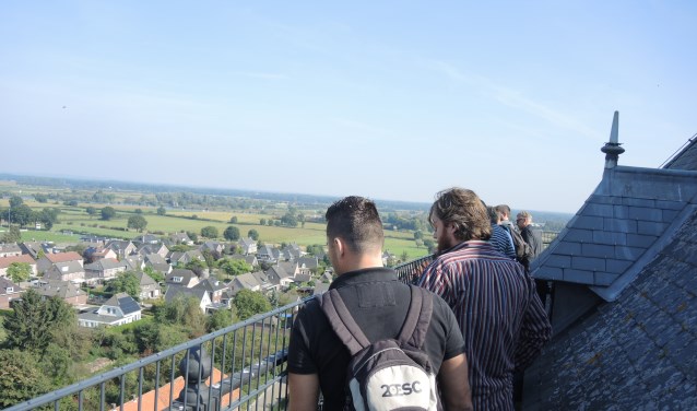 De Sint-Janstoren in Sambeek biedt een weids uitzicht over de omgeving. De 47 meter hoge toren is dit weekend weer te beklimmen.