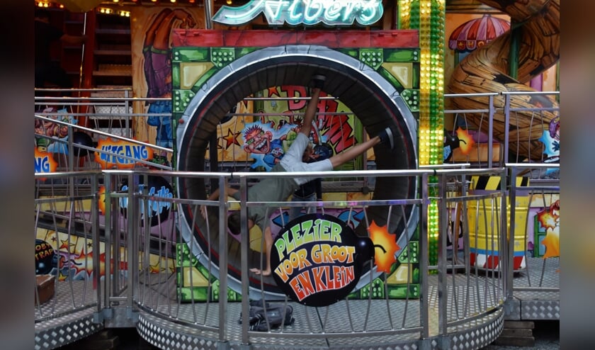 Plezier hebben tijdens de Osse kermis. (Foto: Dieke Steeg)