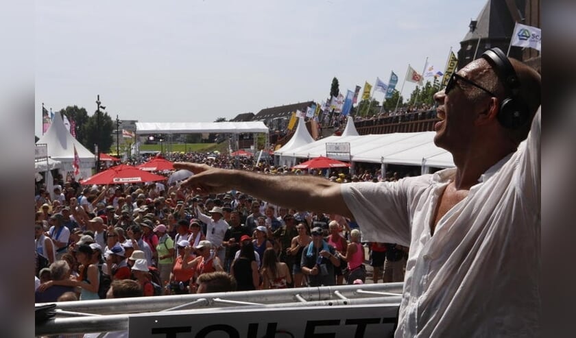 Vanaf zaterdag 13 juli tot en met vrijdag 19 juli is de Maaskade in Cuijk het terrein van spektakel en plezier.