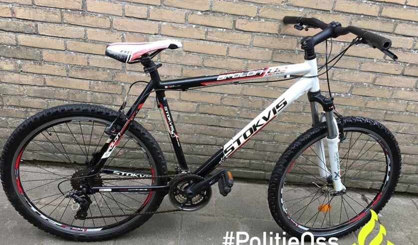 De fiets van het slachtoffer. (Foto: Facebook politie Oss)