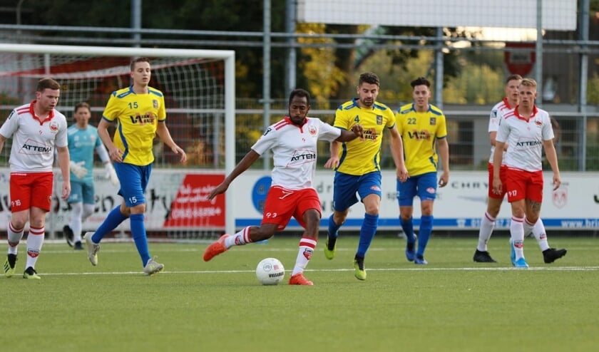 Unitas - O.S.S.'20. (Foto: Jeroen Engelen)