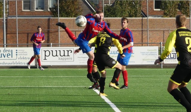 CVC deelt de tweede plek na winst op Sporting Leiden