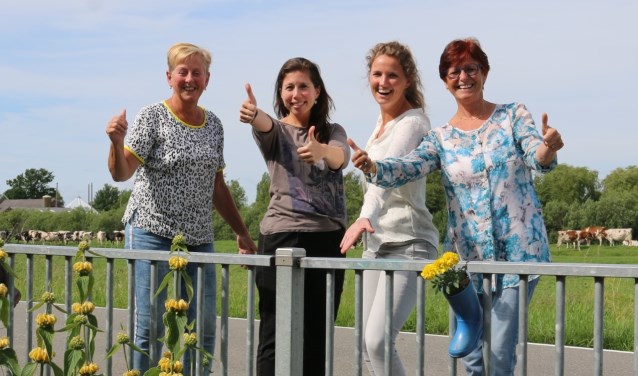 Het enthousiaste team van De Miland, met v.l.n.r. Lia de Wit, (leerlingondersteuner) Daisy Lehmann, (locatieleider en leerkracht groep 6-7-8), Rosalie Baart, (leerkracht groep 4-5) en Anja Post (intern begeleider en leerkracht groep 1-2-3)