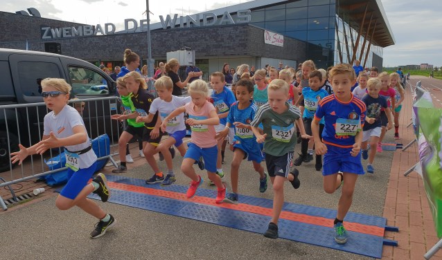 De kids run: 1,8 kilometer álles geven. (Foto's: Astrid Nielsen)