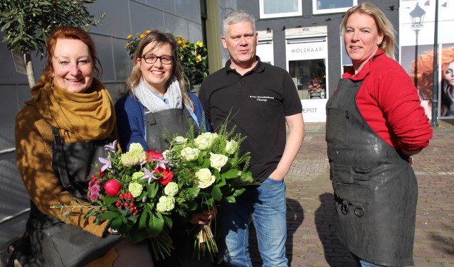 Renate, Jeannet, Gerard en Laura.