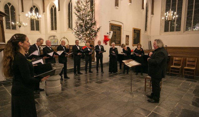 Er worden Engelse Madrigalen gezongen.