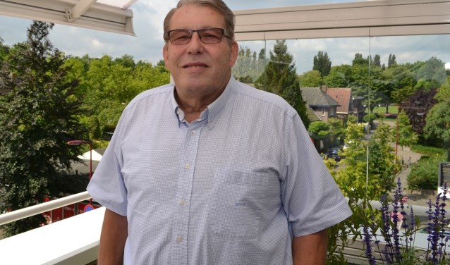 Cees van den Heuvel vertelt alles over het diner bij kaarslicht in De Dorpskerk.