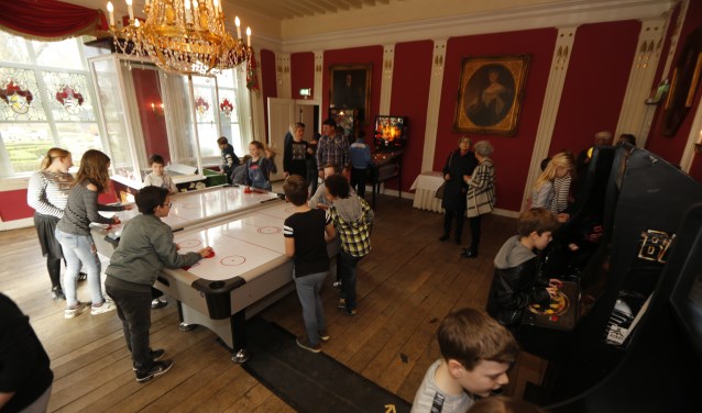 Kinderen konden zich uitleven met spellen. Foto: fotoSJORS