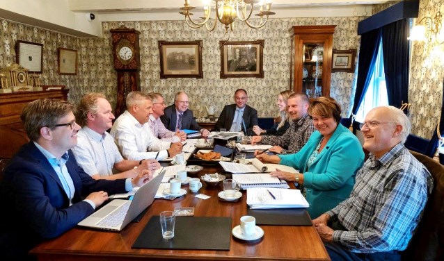 Onderhandelaars in de Regentenkamer