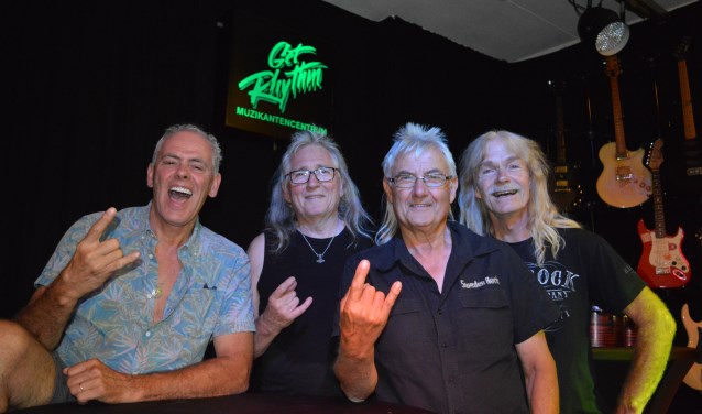 Het hedendaagse Picture met v.l.n.r. Ronald van Prooijen,Laurens Bakker, Rinus Vreugdenhil en Appie de Gelder bij Get Rhythm. Gitarist Jan Bechtum ontbreekt op deze foto.