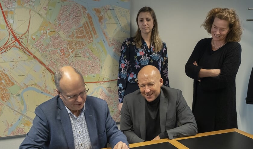 Volbregt Smit zette zijn laatste handtekening als wethouder