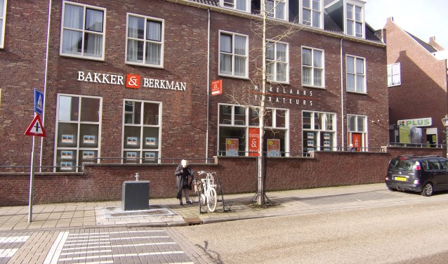 Het moderne kantoor, waar ook De Hypotheekshop is gevestigd, is recent opgefrist.
