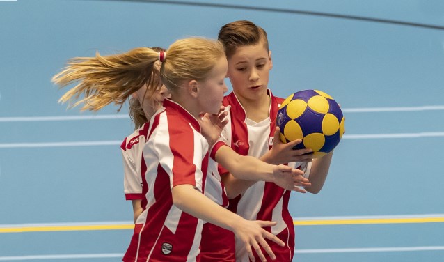 Zaterdag is RWA D2 met een monsterscore van 22-5 twee wedstrijden voor het einde van de zaalcompetitie kampioen geworden.