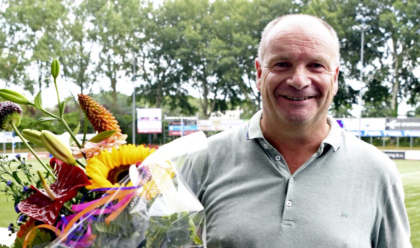 Bloemen voor Rob van den Eijnden.