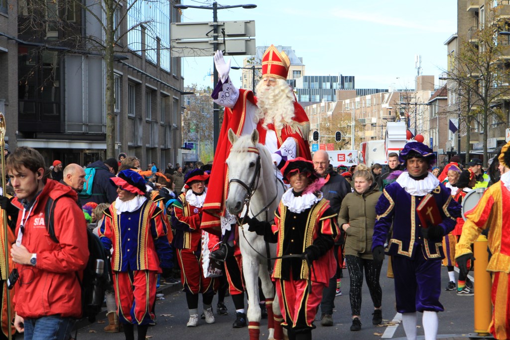 In beeld intocht Sinterklaas in Utrecht stadsbladutrecht.nl