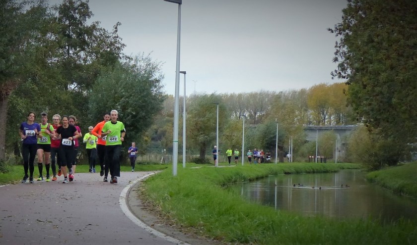 Run2Day Vlinderloop start weer Trefpunt Houten