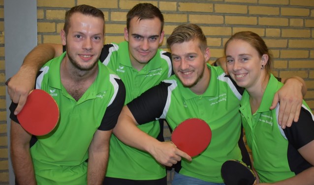 TTV Een en Twintig team 6: Chris Klingsporn, Kevin Biemans, Tim van Dalen en Christi Eekels | Fotonummer: c8b078