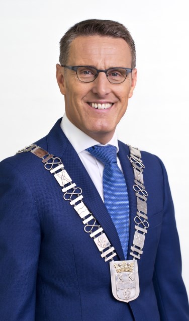 Burgemeester Frank van der Meijden | Fotonummer: 5eba03