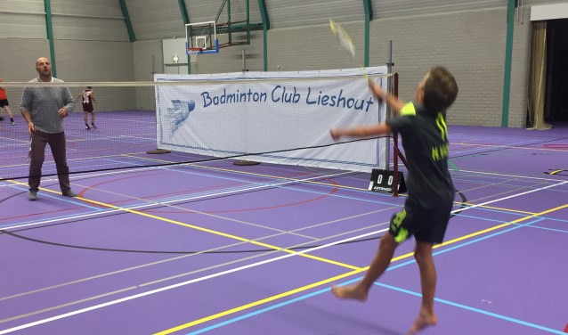 'Laarbeek Sportief' is een mooi evenement om eens kennis te komen maken met Badminton Club Lieshout | Fotonummer: 965be1