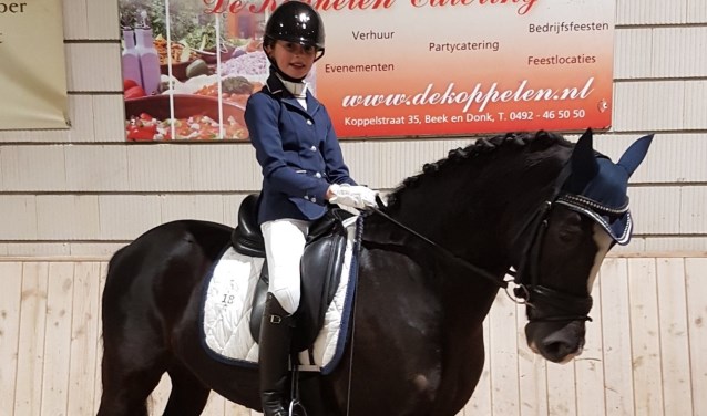 Claire Vermaes met Matcho ‘D’ van Prinsenhof’s | Fotonummer: 9e89f5
