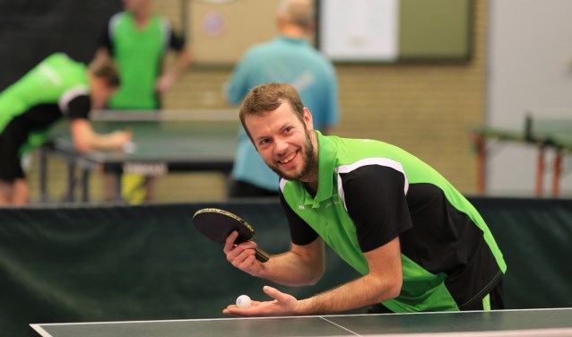 Chris Klingsporn, team 6, won van zijn ongeslagen tegenstander | Fotonummer: 89f6d1