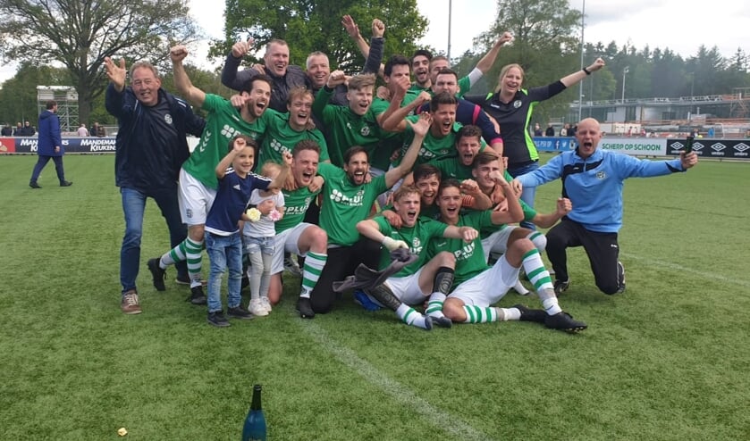 Sparta'25 viert het kampioenschap | Fotonummer: cb606b