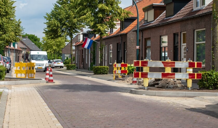 De nieuwe wegversmalling in de Kapelstraat | Fotonummer: b39d43
