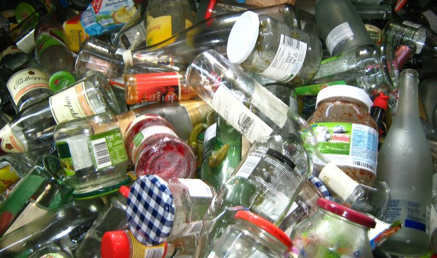 Glas is een van de eerste grondstoffen die apart werd ingezameld.