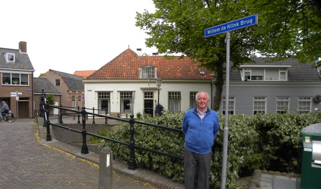 Zo'n 45 jaar heeft Gerrit van der Meij loten verkocht voor de Paardenmarkt Rijnsburg. | Foto: CvdS.