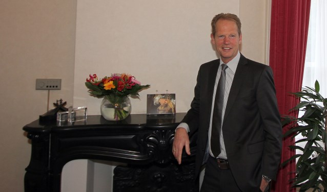 Burgemeester Arie van Erk. | Foto: Martin van Rooden