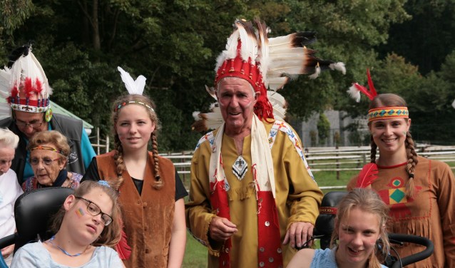 Het was een en al indiaan bij manege Puntenburg. Iedereen had een geweldige middag.