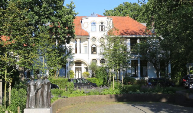 De Vereniging Oud Oegstgeest organiseert een avond speciaal voor bewoners van monumentale panden. | Archieffoto: Wil van Elk.