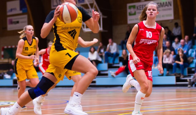 Ilse Kuijt goed voor 20 punten tegen Jolly Jumpers. | Foto: Geert Bekker