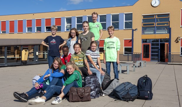 Hoe gaat er echt aan toe op een middelbare school? Leerlingen uit groep acht kunnen dat alvast beleven tijdens de meeloopmiddagen bij het Rijnlands Lyceum. | Foto: pr.