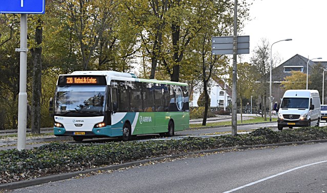 e bushalte komt iets verder en het invoegen wordt anders. | Foto en tekst: Piet van Kampen