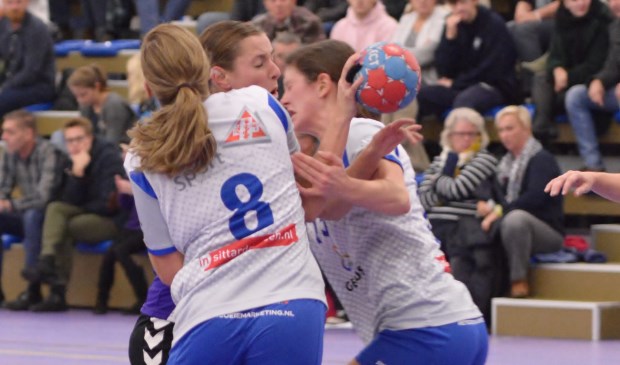 Kim Schuurbiers in de aanval. Zij scoorde drie keer voor Foreholte. | Foto: pr.