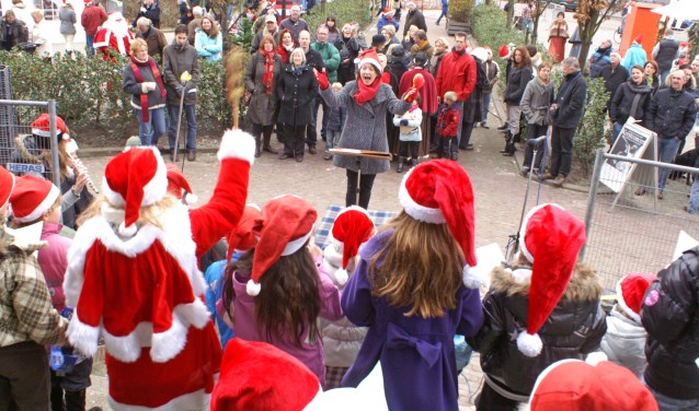 Meerdere koren treden op tijdens de kerstmarkt. | Foto: archief