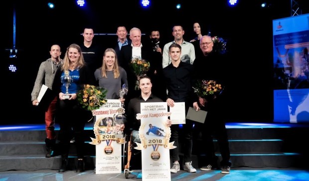 Alle winnaars van de Leiderdorpse sportverkiezingen bij elkaar.
