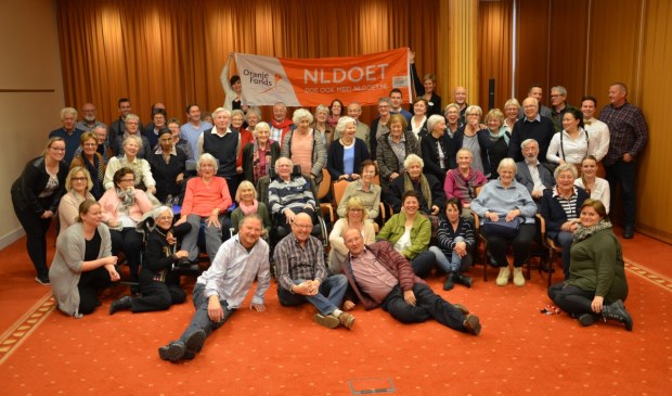 Bewoners van Bolero bezoeken samen met de vrijwilligers het Palace hotel tijdens NLdoet. | Foto: pr.