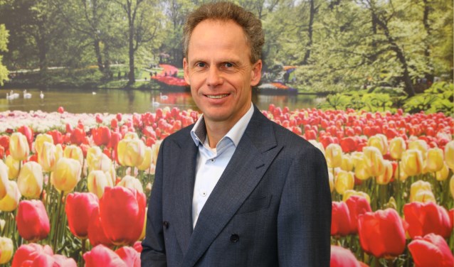 Keukenhof-directeur Bart Siemerink: "Een tevredenheidsonderzoek onder bezoekers heeft het zeer hoge cijfer van een 8,9 opgeleverd. We willen dat het liefst nog verder opvijzelen. Gelukkig is iedereen zeer gemotiveerd."